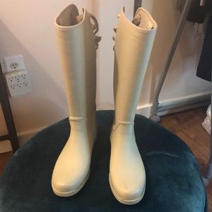 Gray/Taupe Coach Rainboots, fuzzy lining, tie back